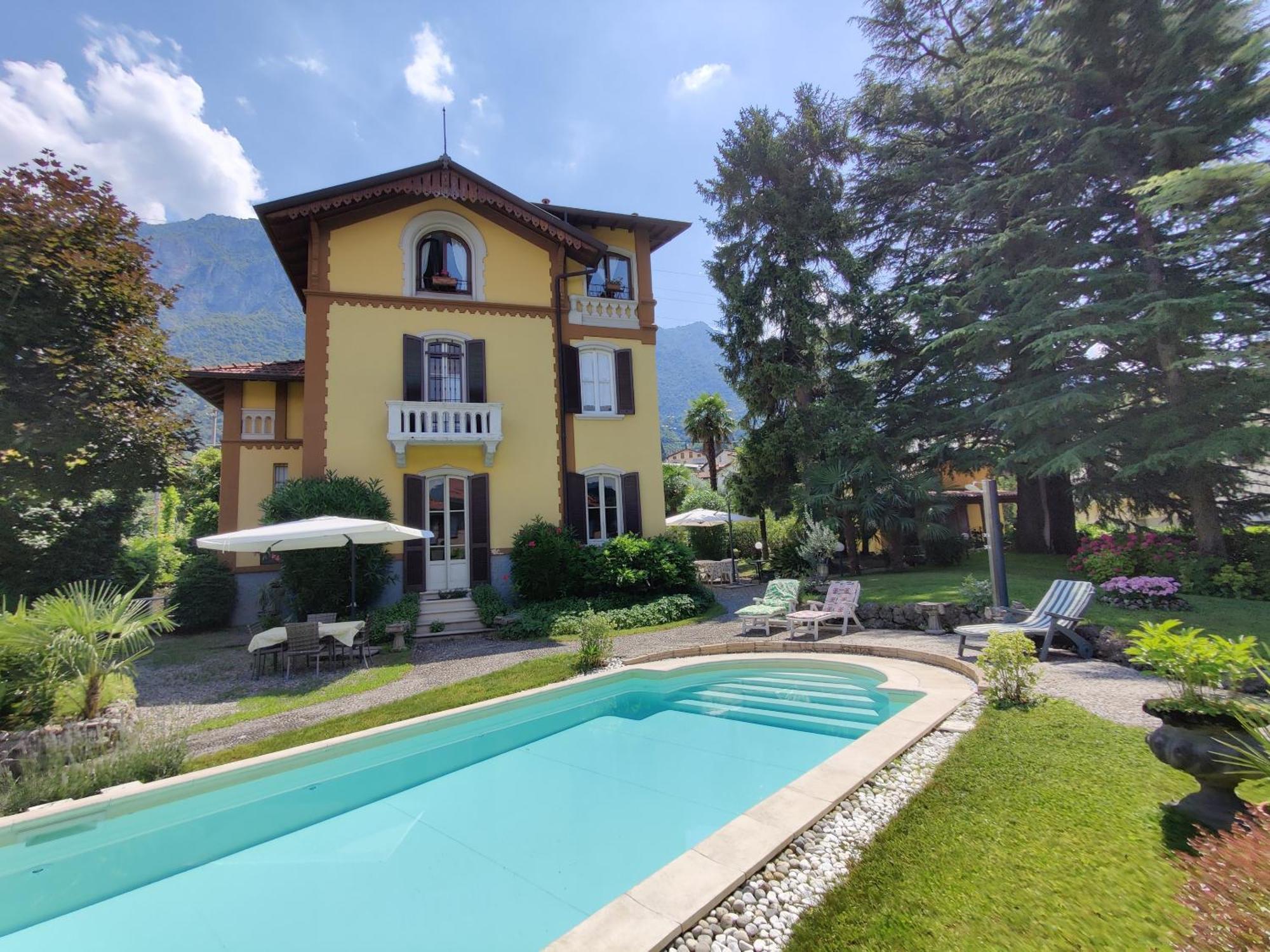 Villa Laura Lierna Camera foto