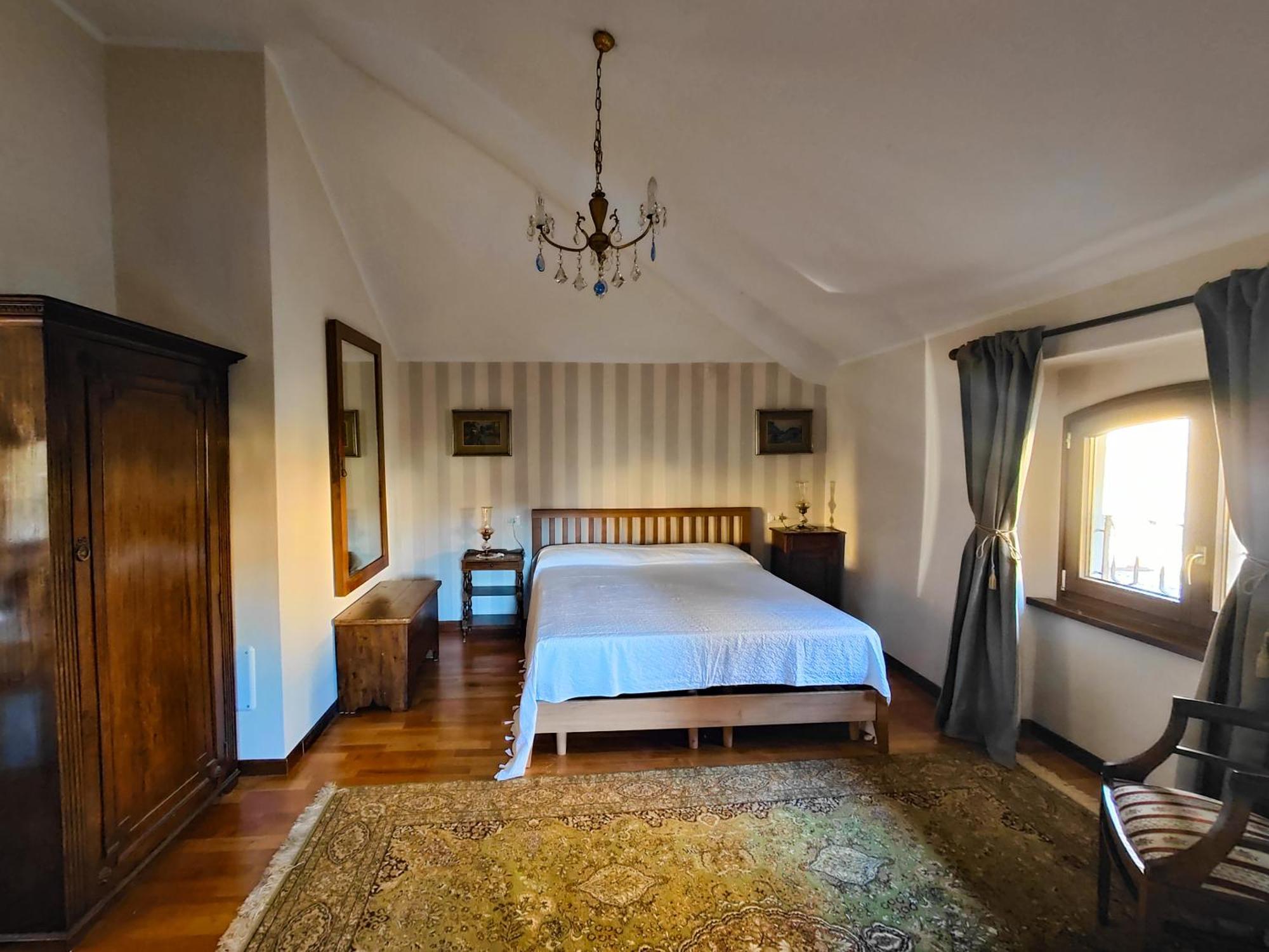 Villa Laura Lierna Camera foto