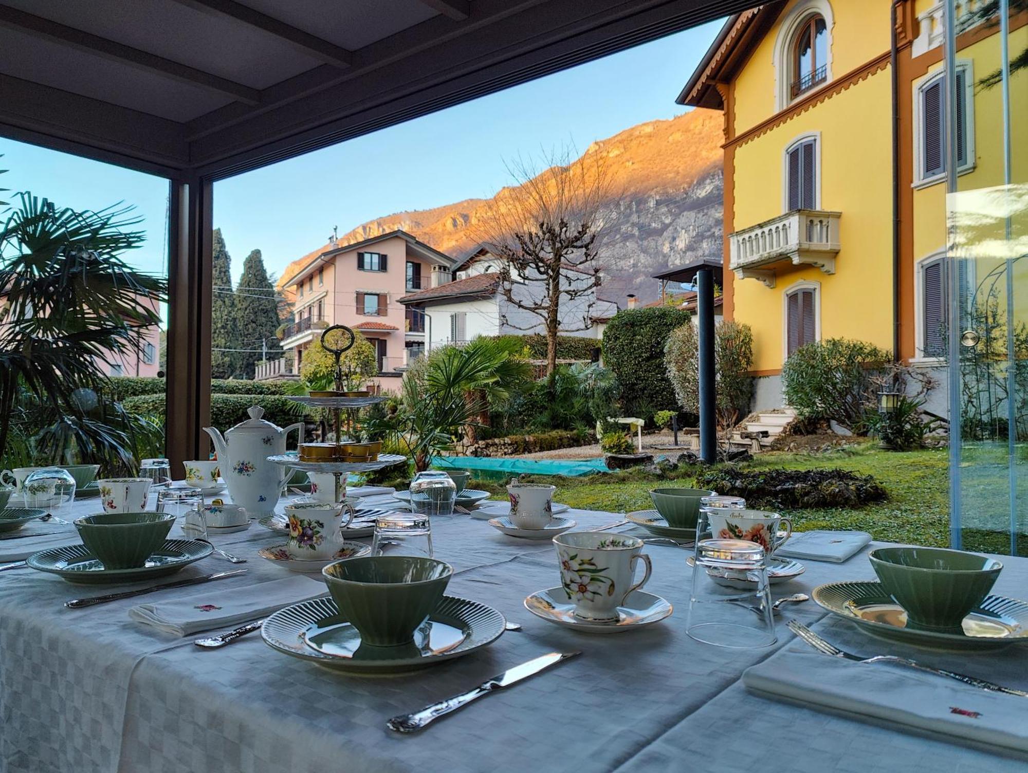 Villa Laura Lierna Esterno foto